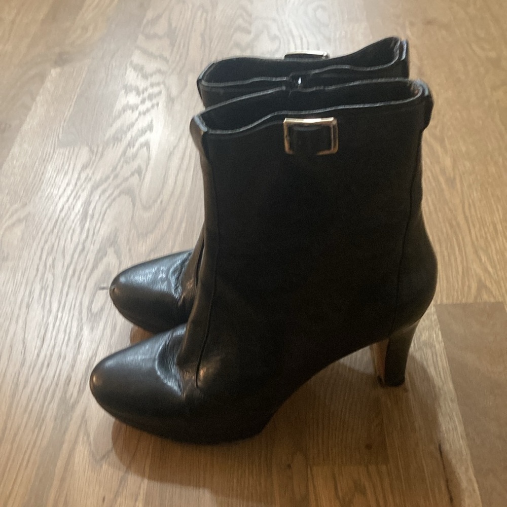 Nine West Women’s Black Buckle Heeled Leather Boots